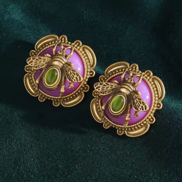 Victorian Bee Antique Earrings - Picture 1 of 4